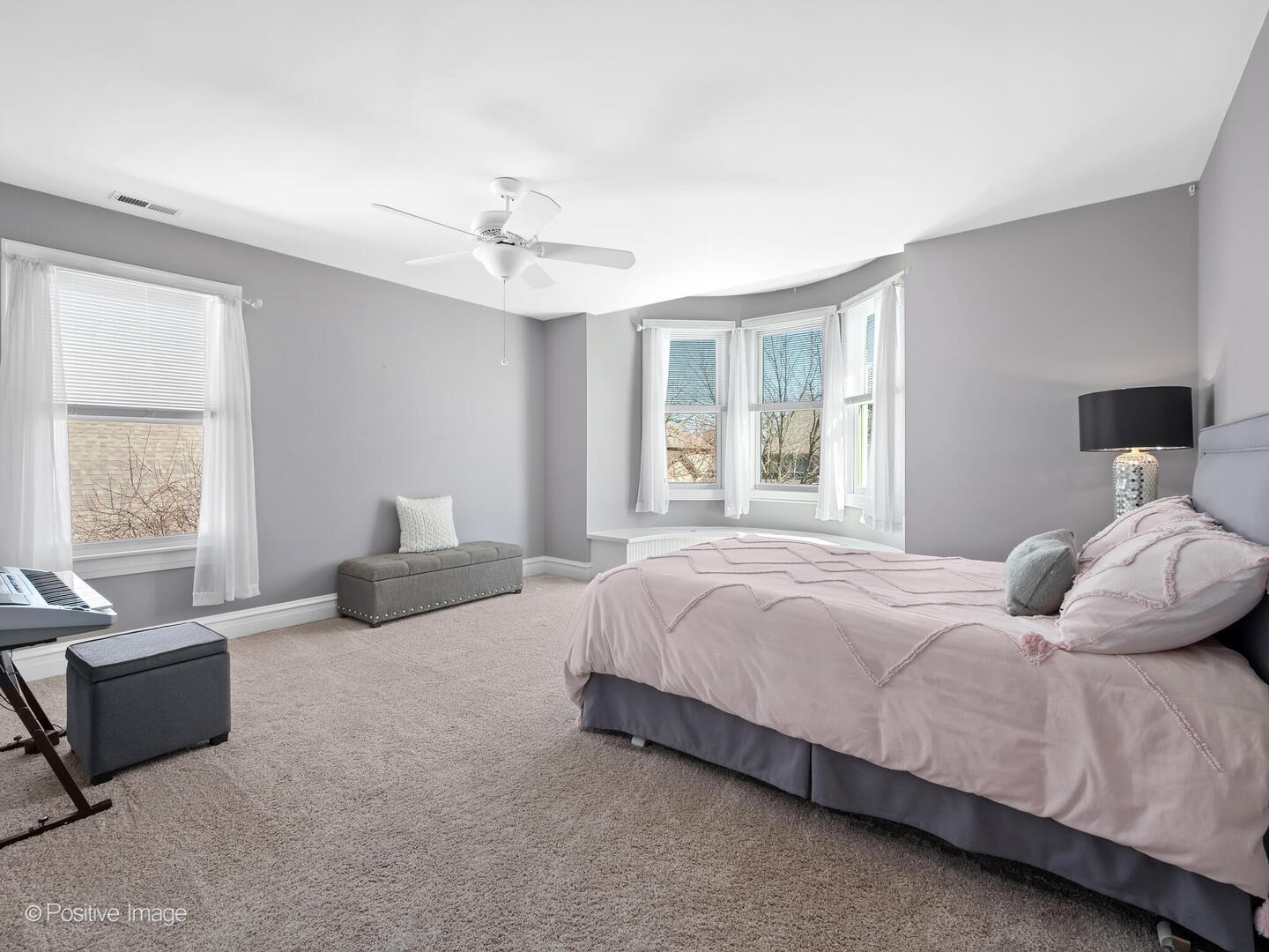 652 S Fairview Avenue, Elmhurst, IL 60126