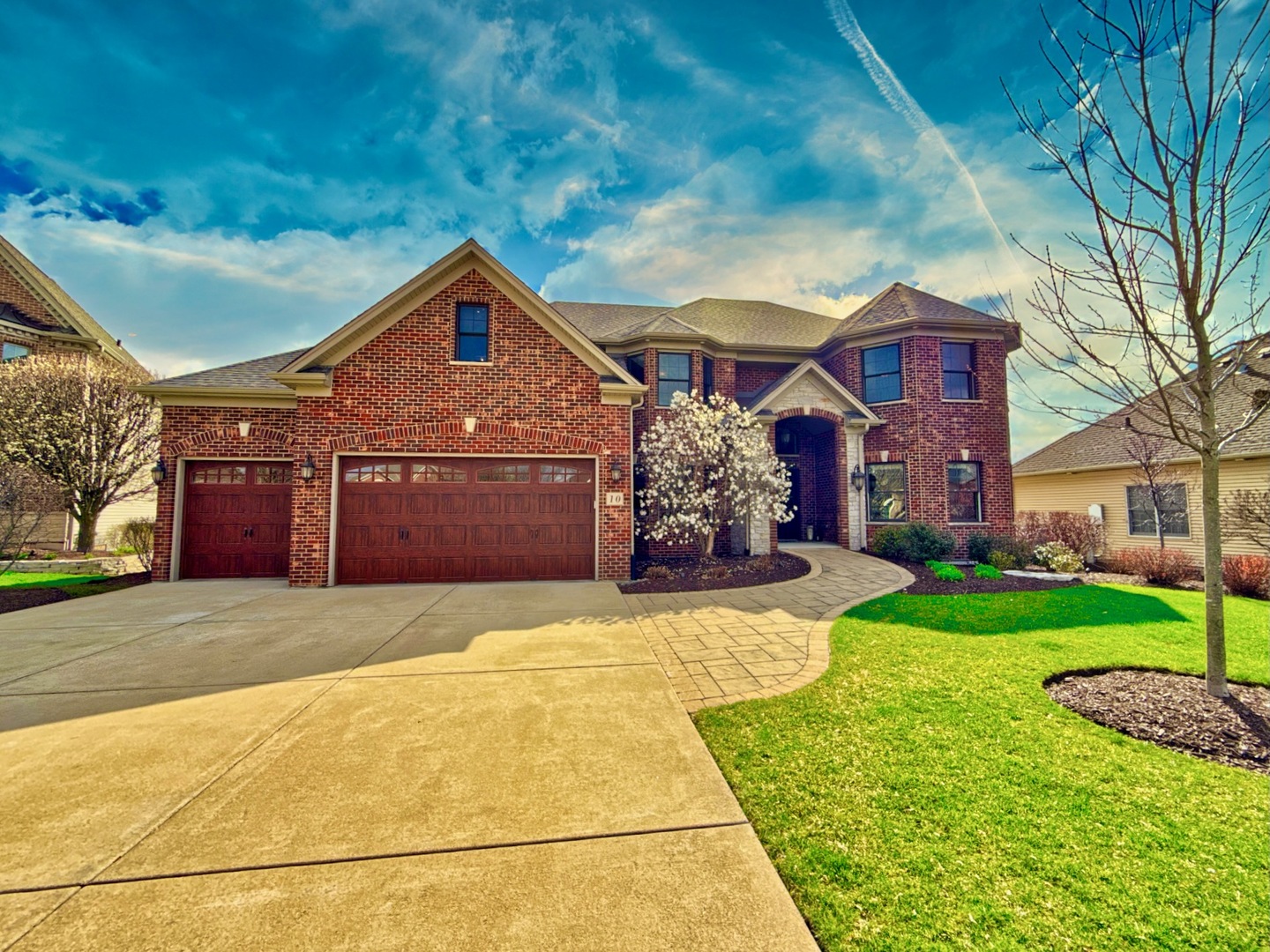 10 Raes Creek Court, Bolingbrook, IL 60490