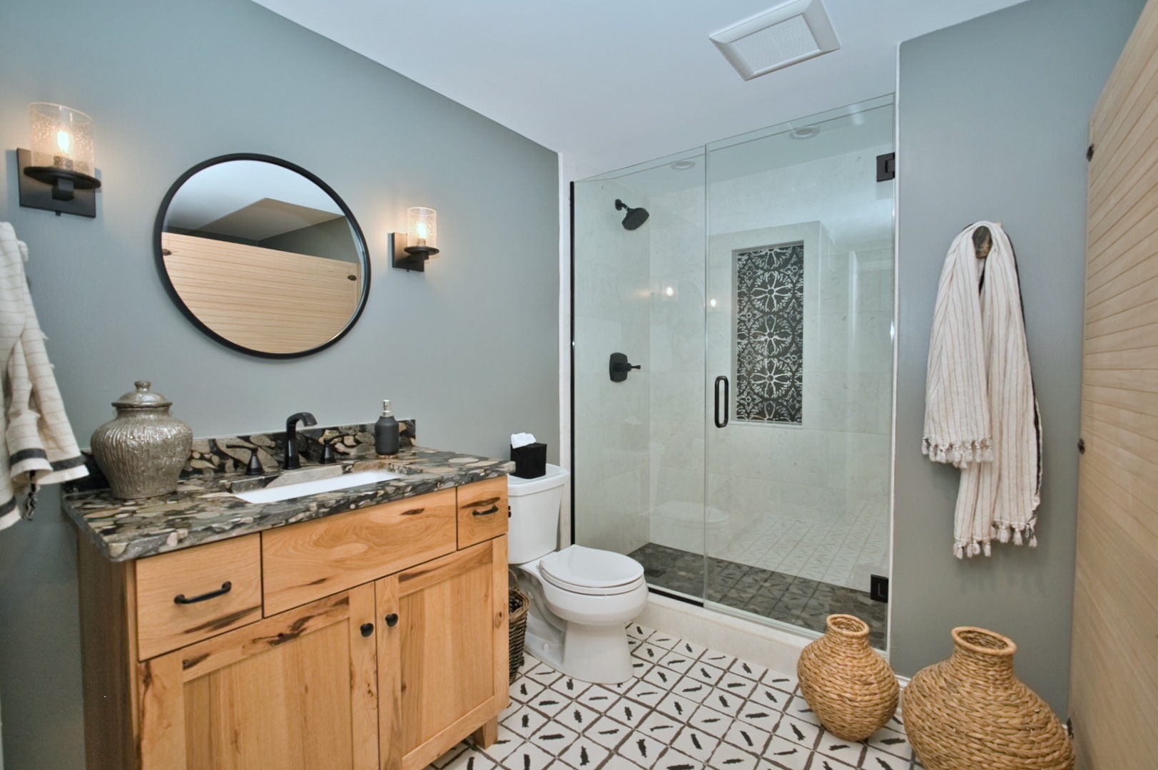 10 Raes Creek Court, Bolingbrook, IL 60490