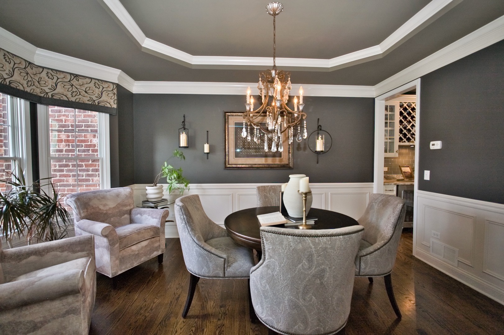 10 Raes Creek Court, Bolingbrook, IL 60490