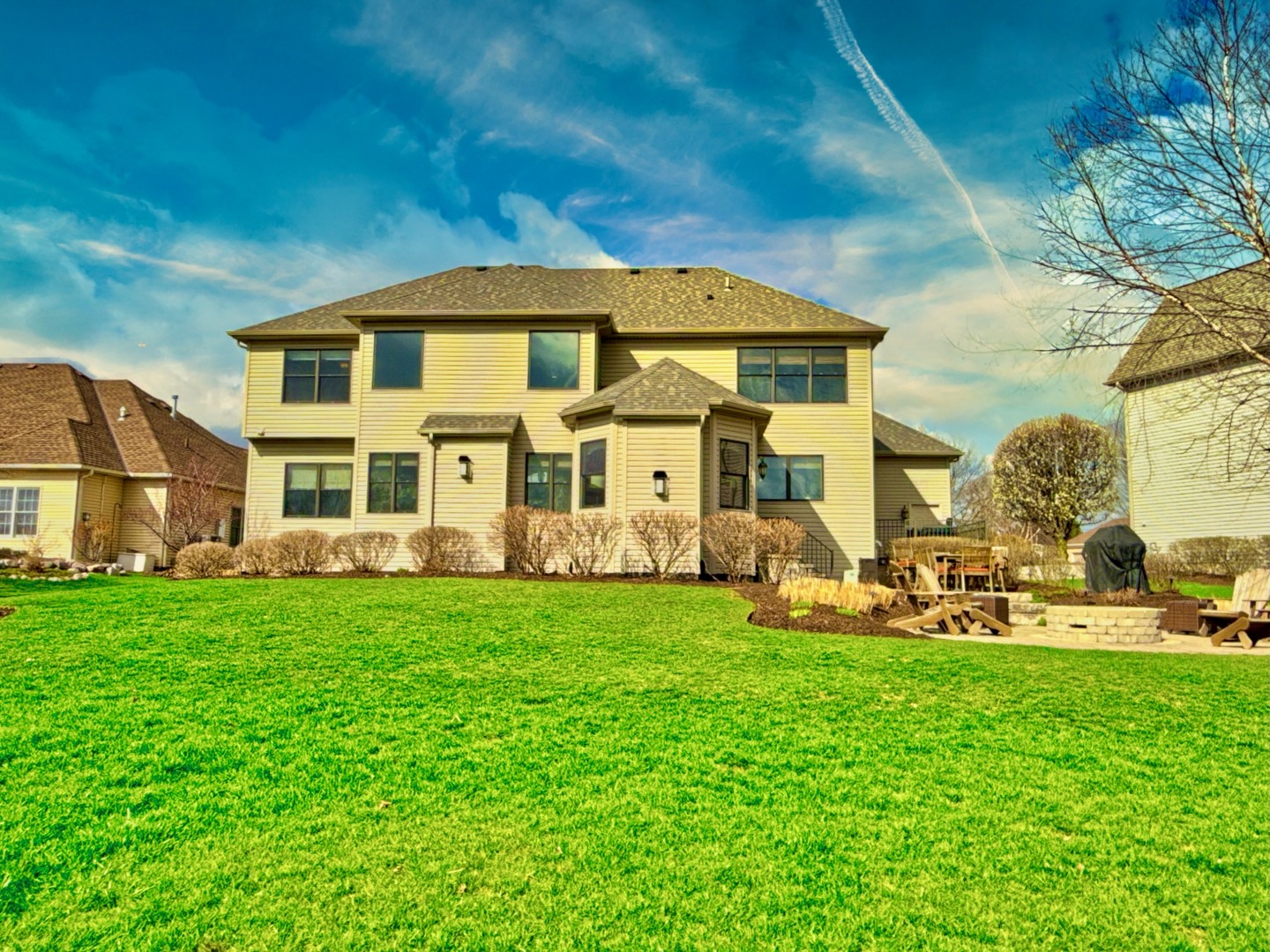 10 Raes Creek Court, Bolingbrook, IL 60490