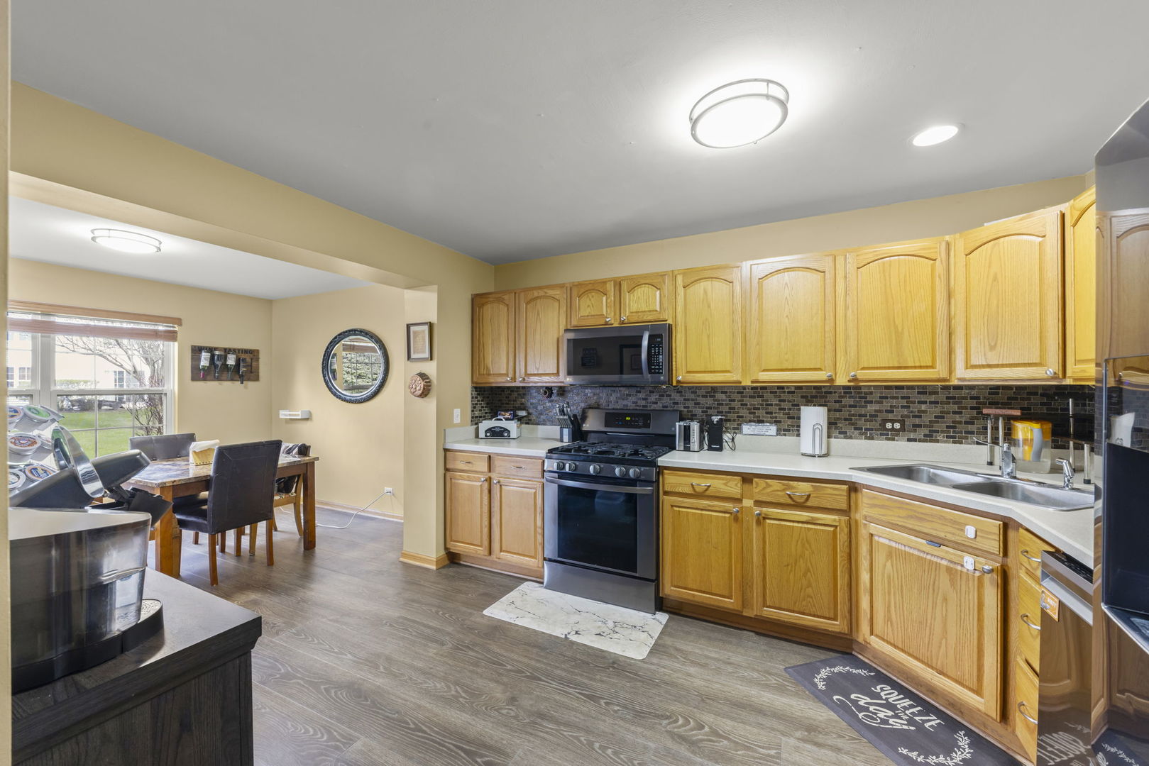 1989 Waverly Way, Montgomery, IL 60538