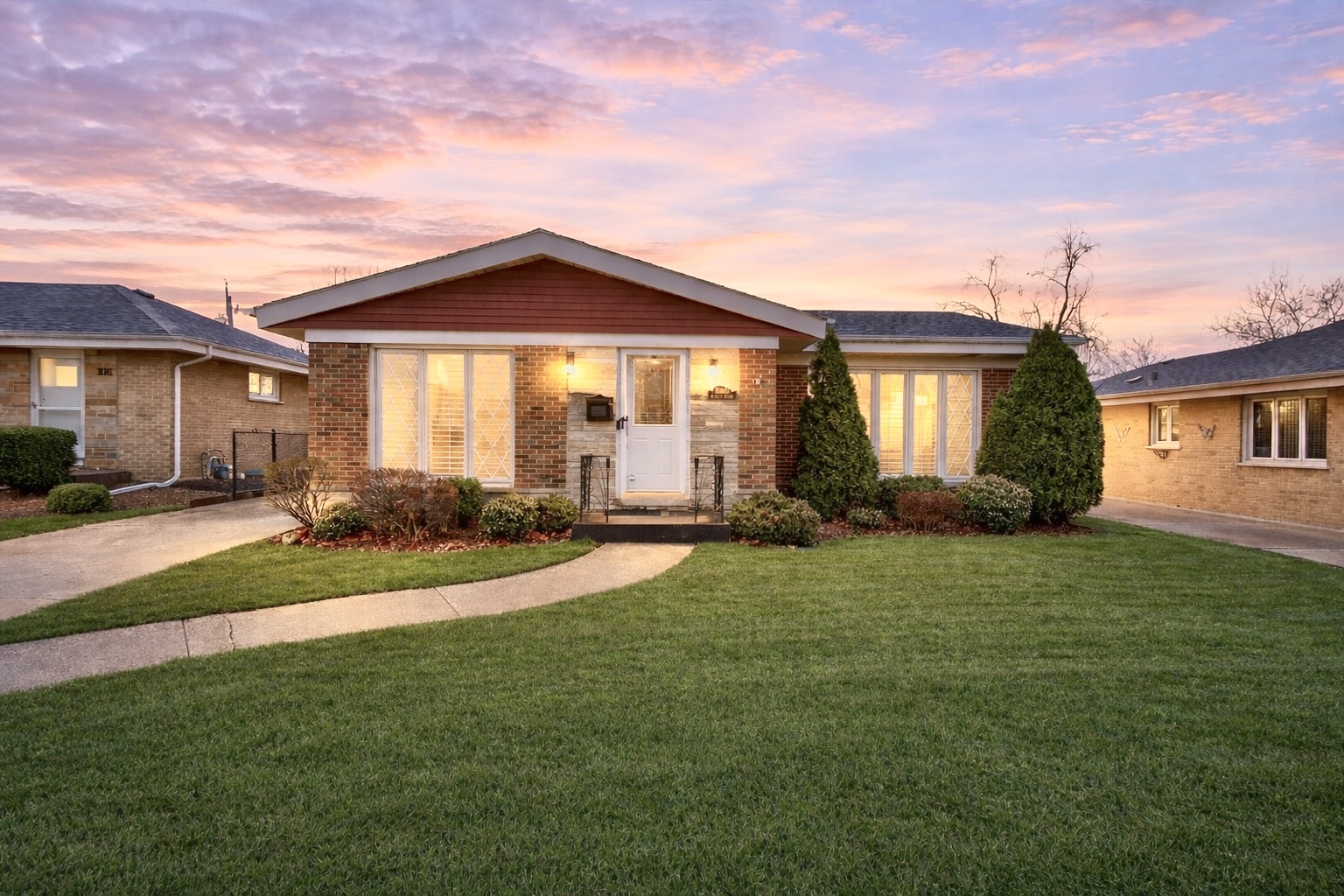 10845 Claridge Avenue, Westchester, IL 60154