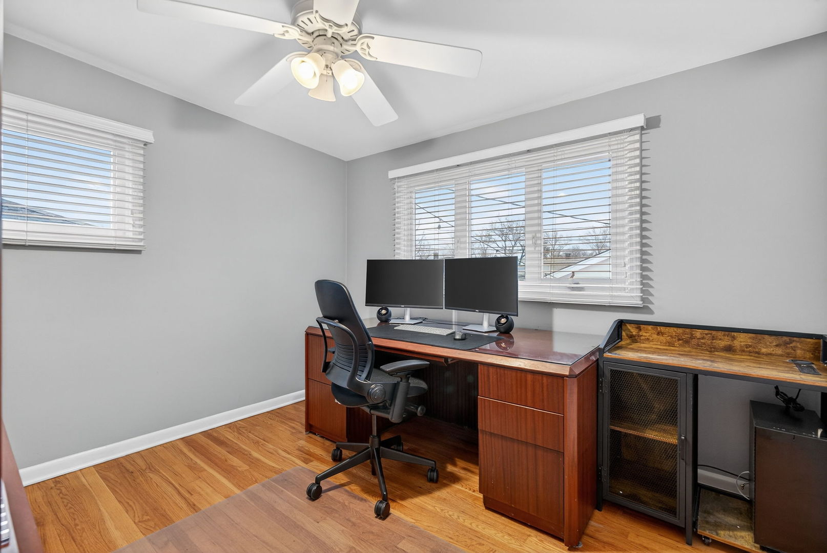 10845 Claridge Avenue, Westchester, IL 60154