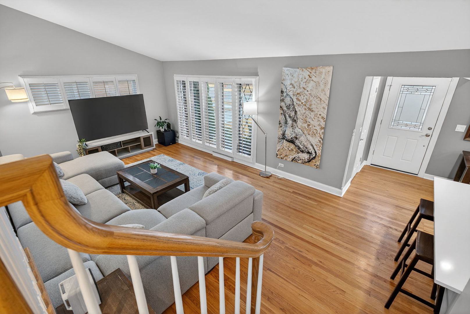 10845 Claridge Avenue, Westchester, IL 60154