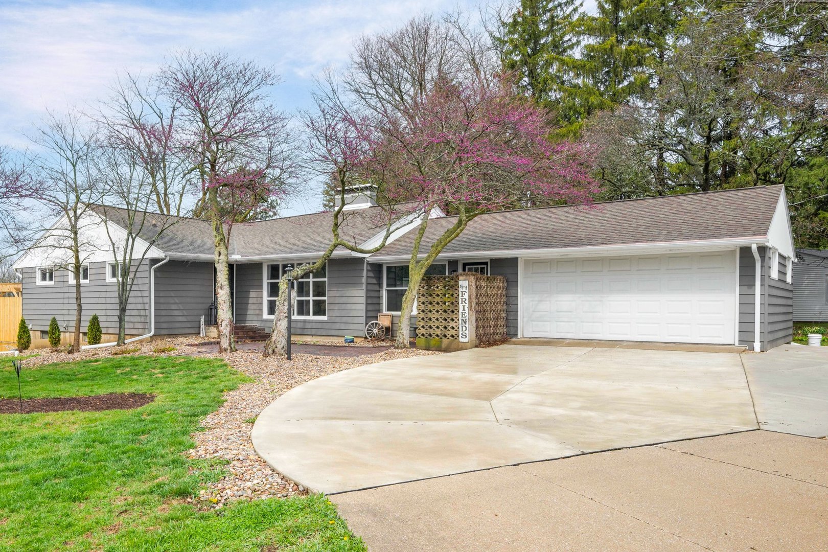 1601 N Linden Street, Normal, IL 61761