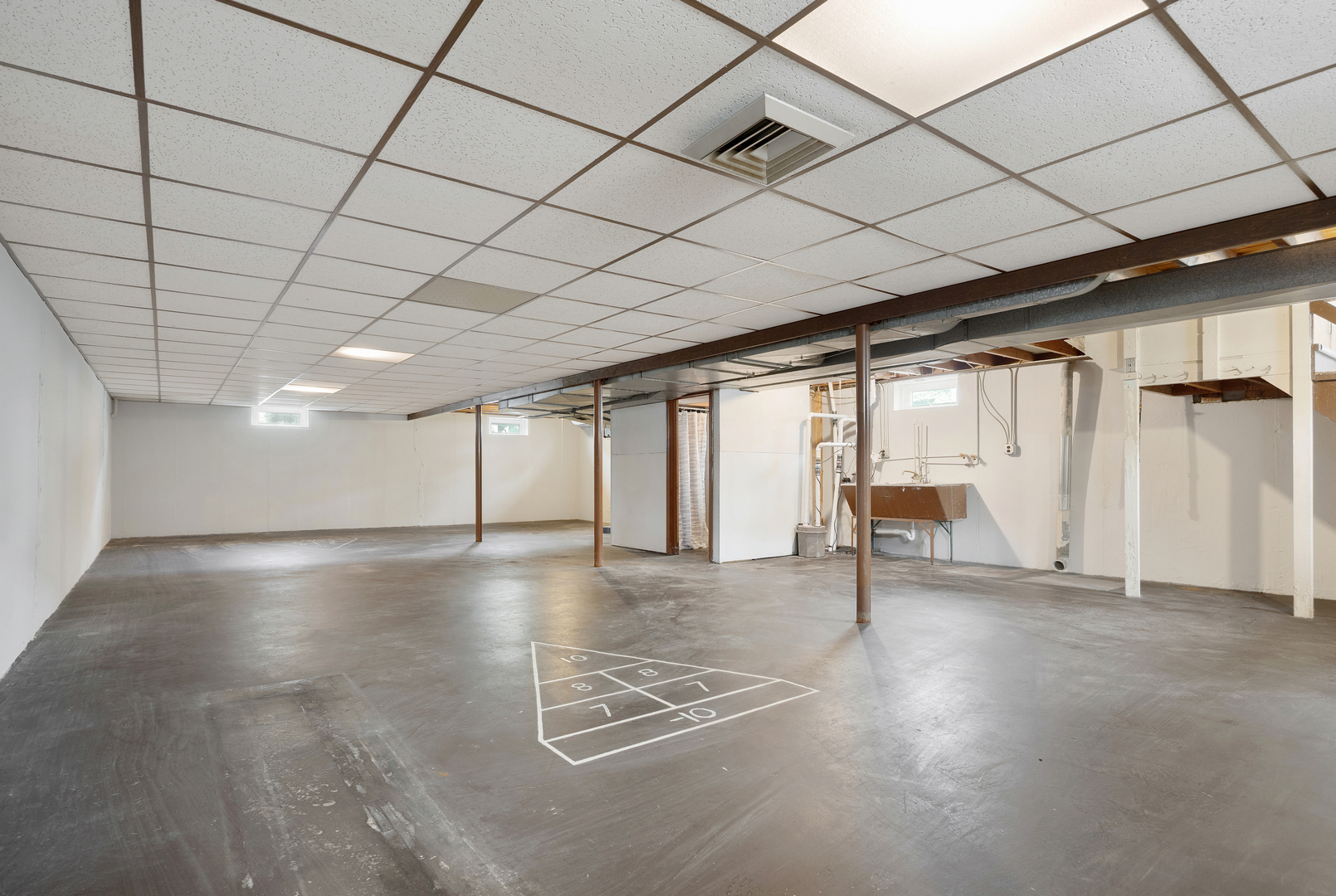 2701 Lee Street, Melrose Park, IL 60164