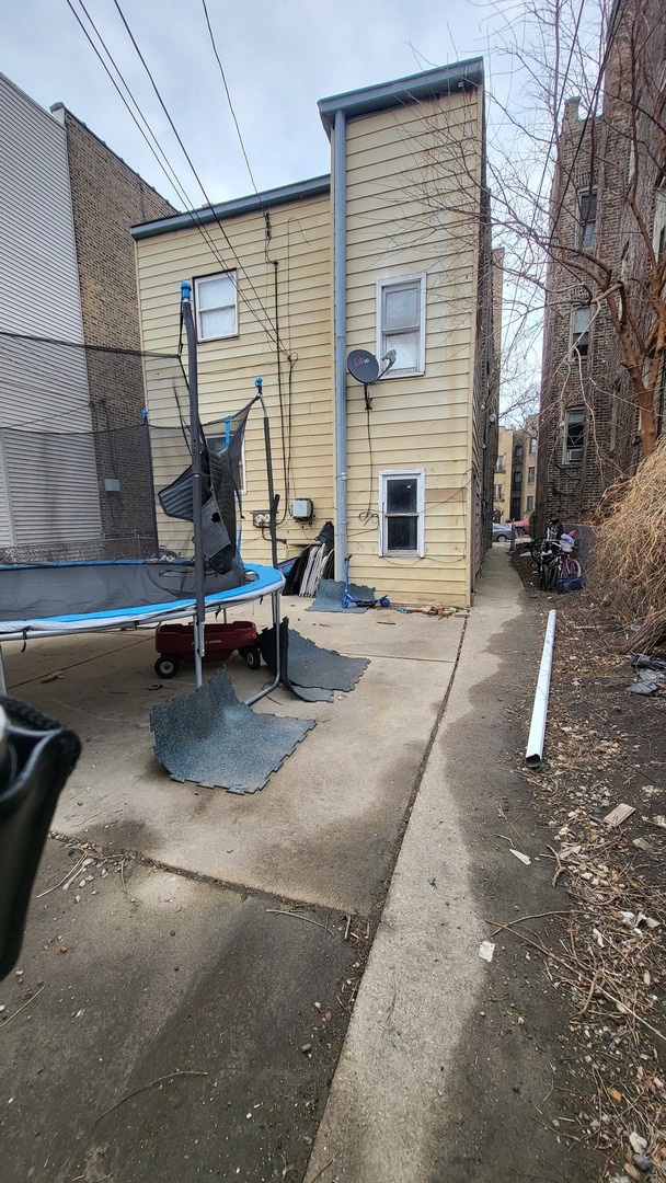 6220 N Talman Avenue, Chicago, IL 60659