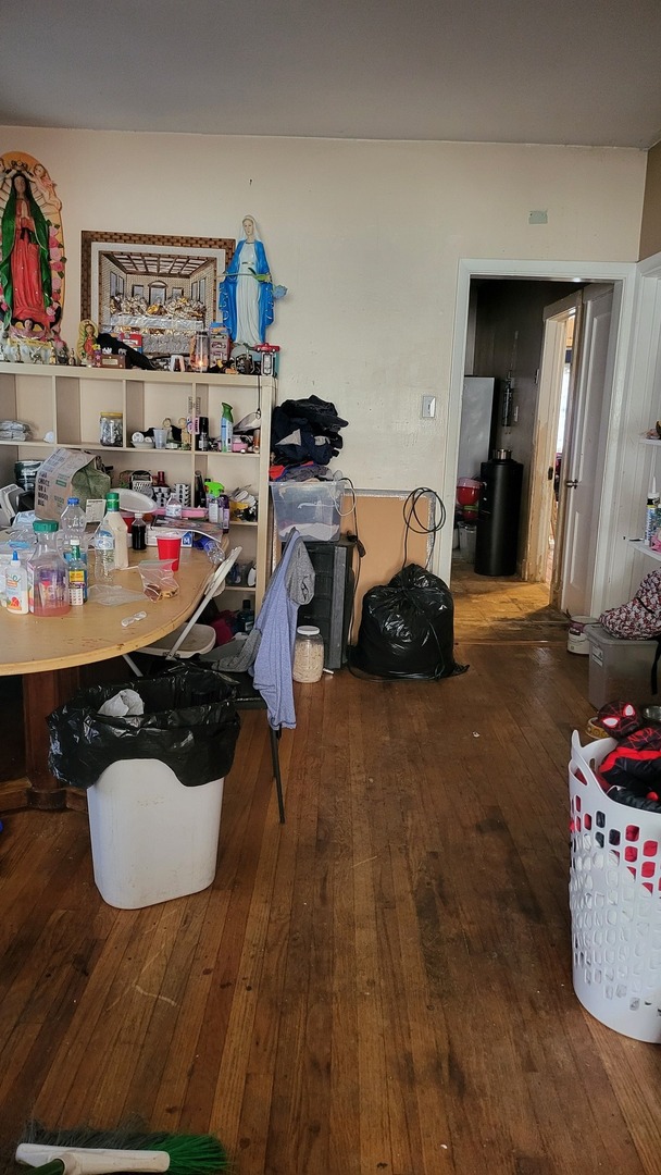 6220 N Talman Avenue, Chicago, IL 60659