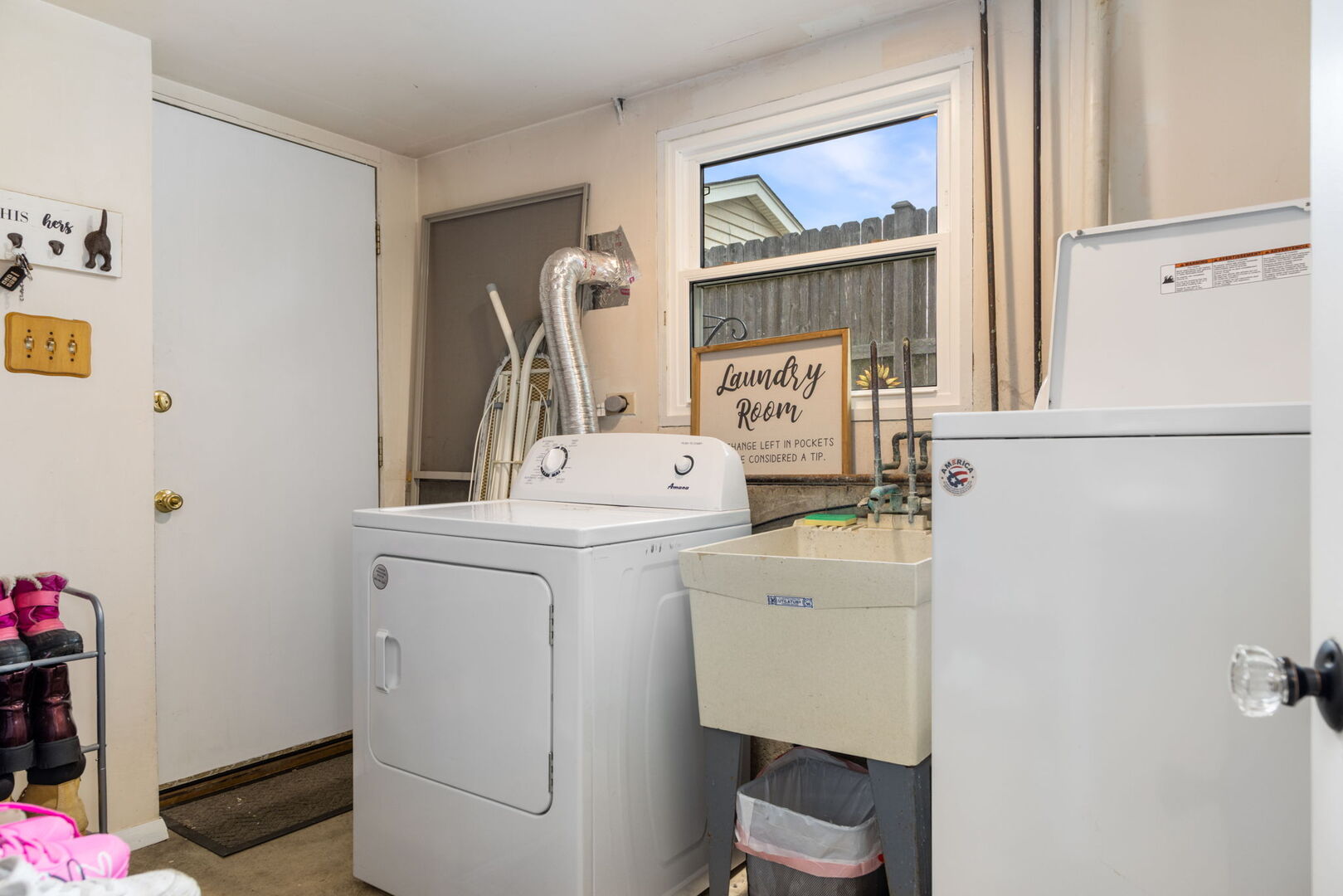 1N264 Darling Street, Carol Stream, IL 60188