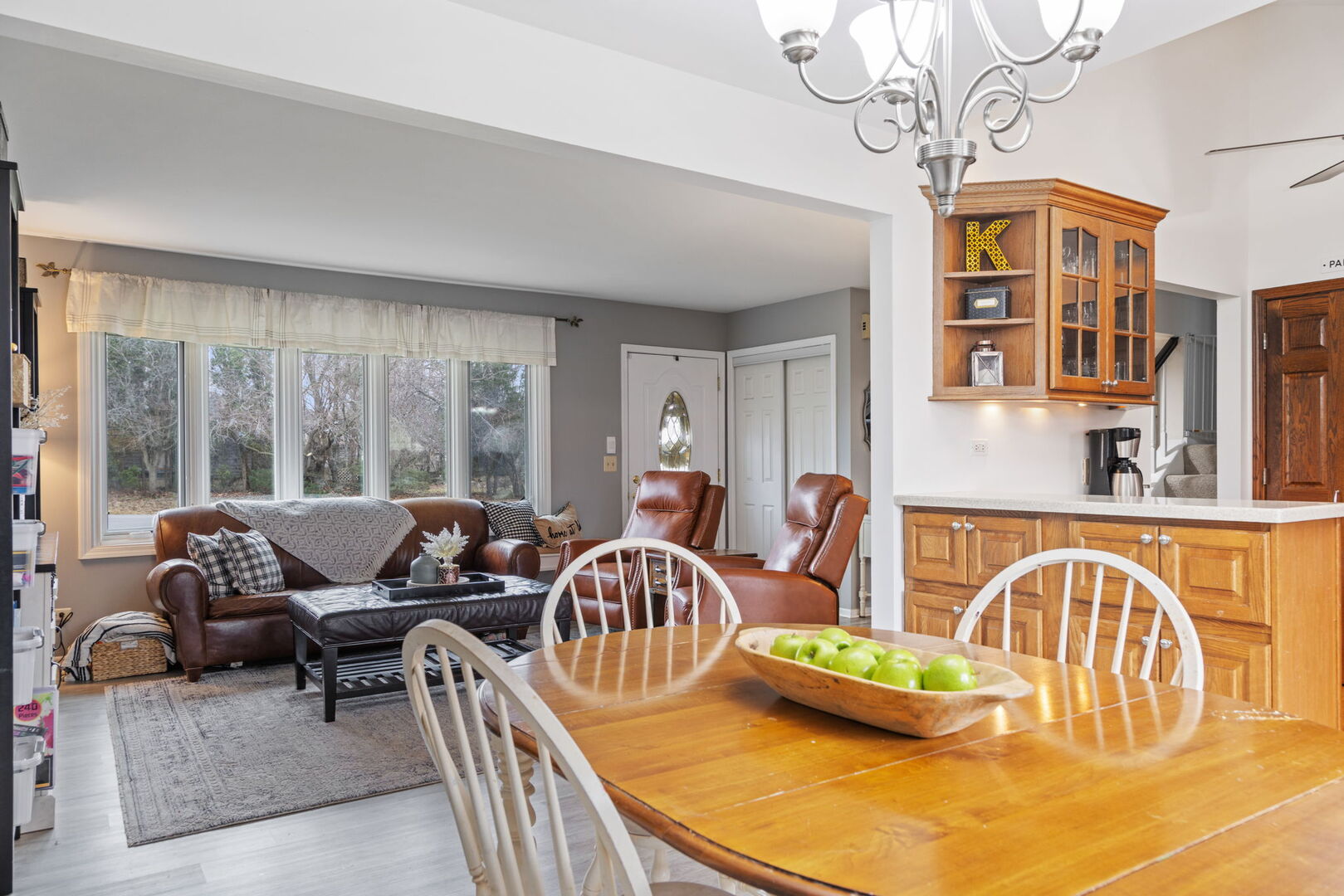 1N264 Darling Street, Carol Stream, IL 60188