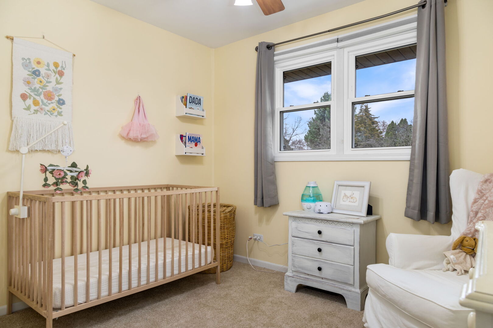 1N264 Darling Street, Carol Stream, IL 60188