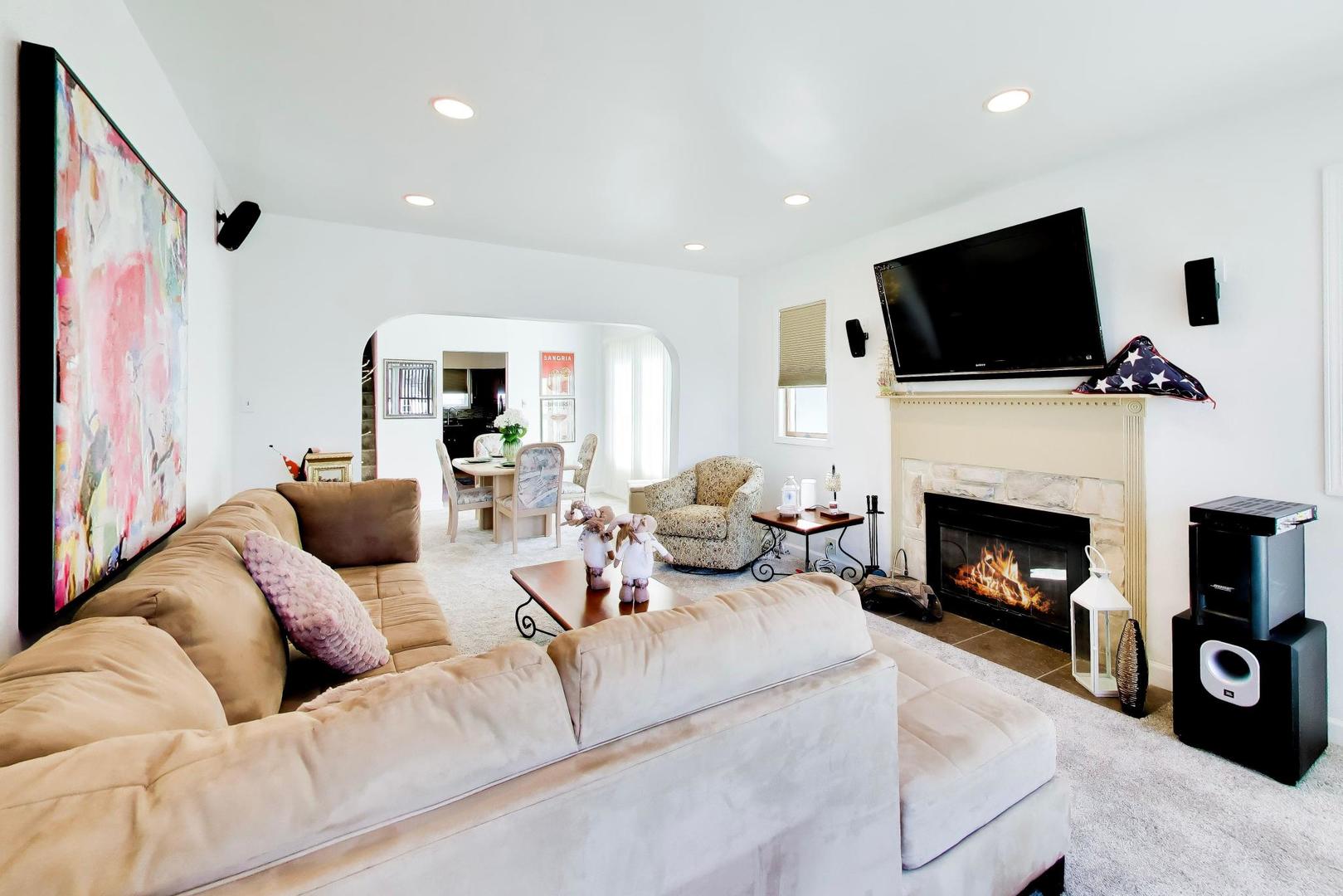 8039 Forest Avenue, Munster, IN 46321