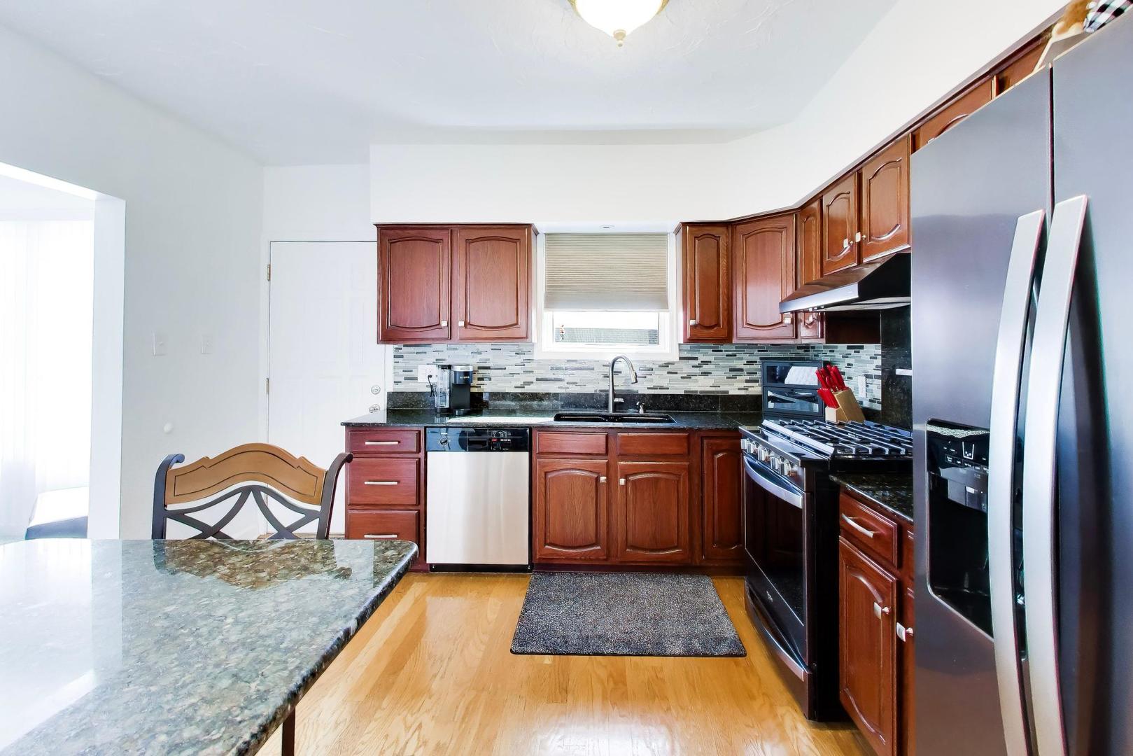 8039 Forest Avenue, Munster, IN 46321