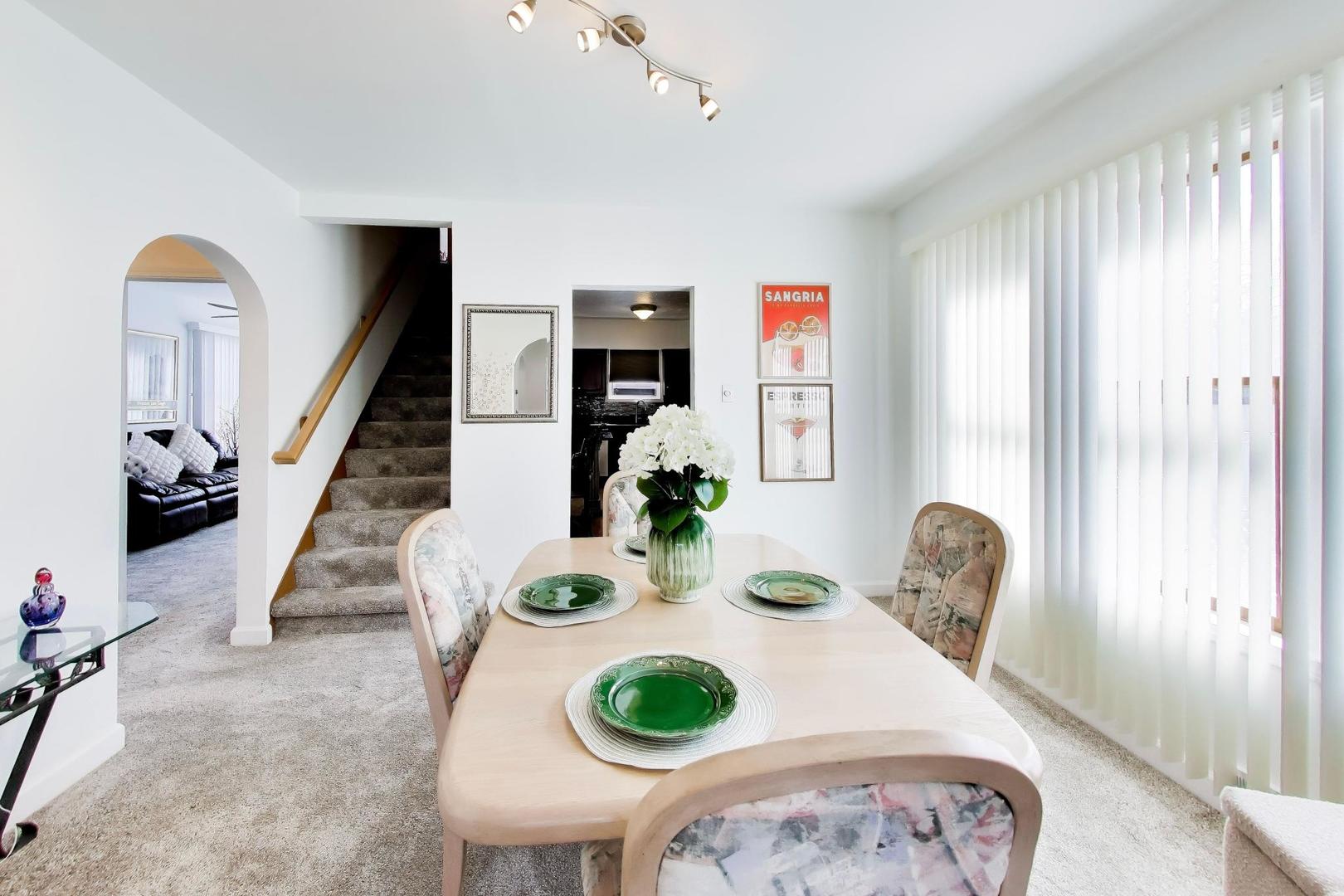 8039 Forest Avenue, Munster, IN 46321