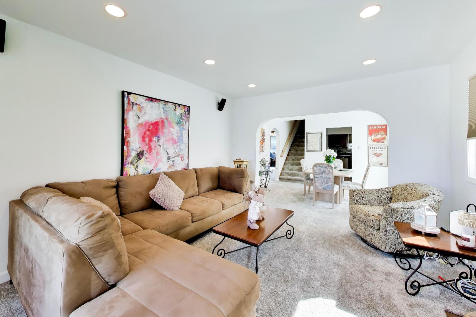 8039 Forest Avenue, Munster, IN 46321