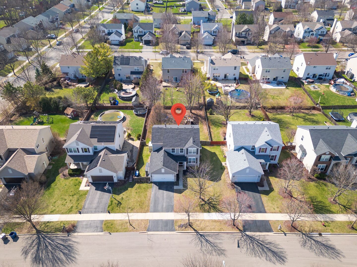 2547 Prairie Crossing Drive, Montgomery, IL 60538