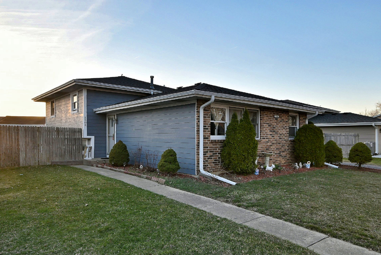 1506 LIBERTY Drive, Glendale Heights, IL 60139