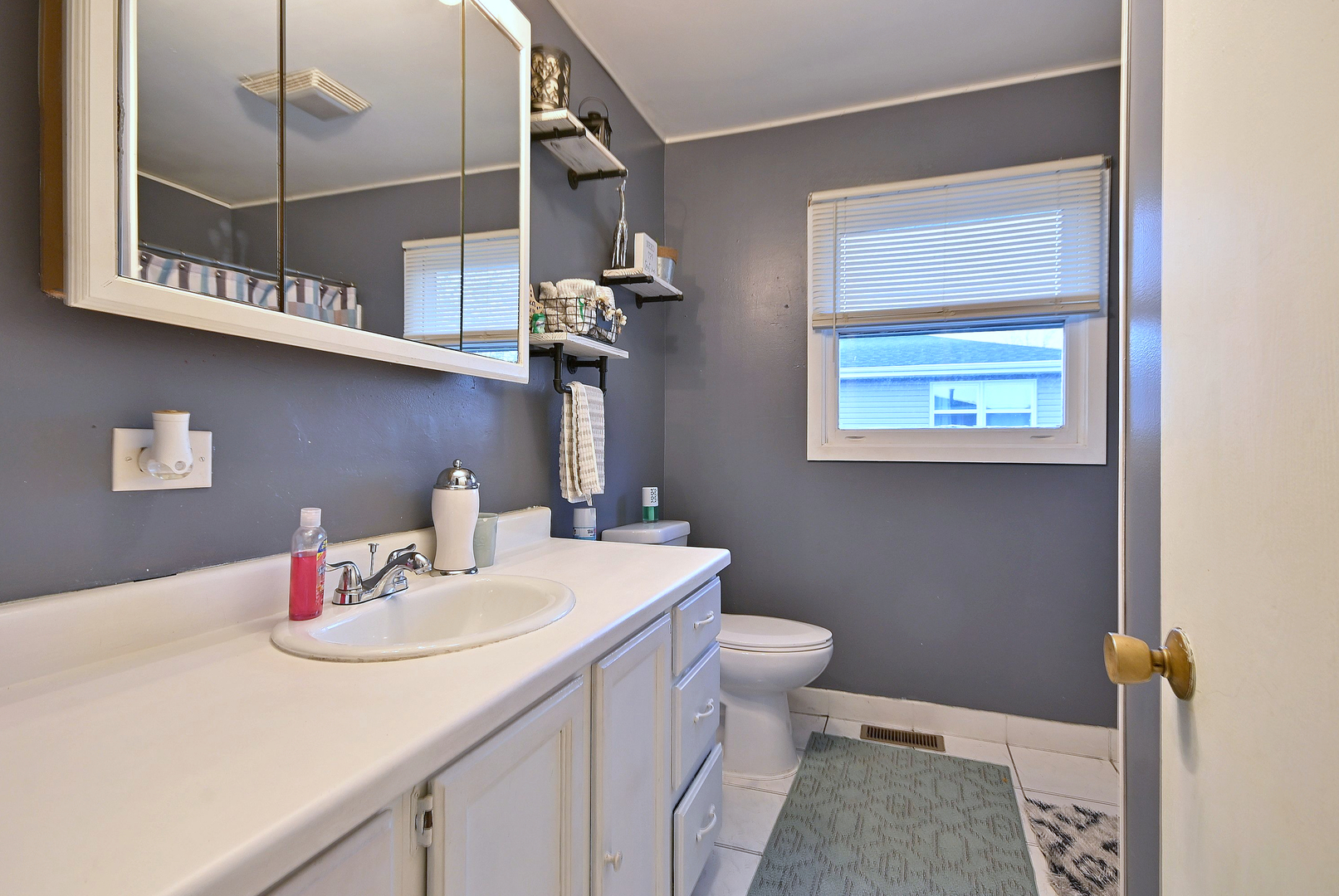 1506 LIBERTY Drive, Glendale Heights, IL 60139