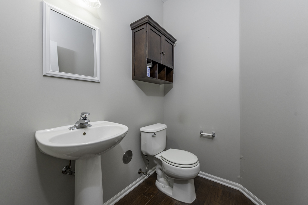 2879 Falling Waters Drive #2879, Lindenhurst, IL 60046