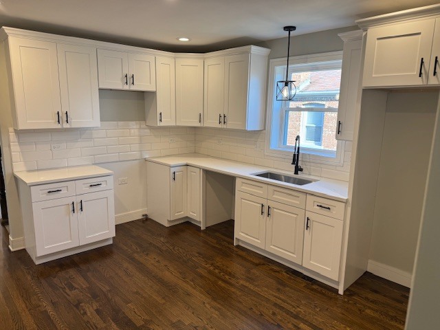 9713 S Ellis Avenue, Chicago, IL 60628