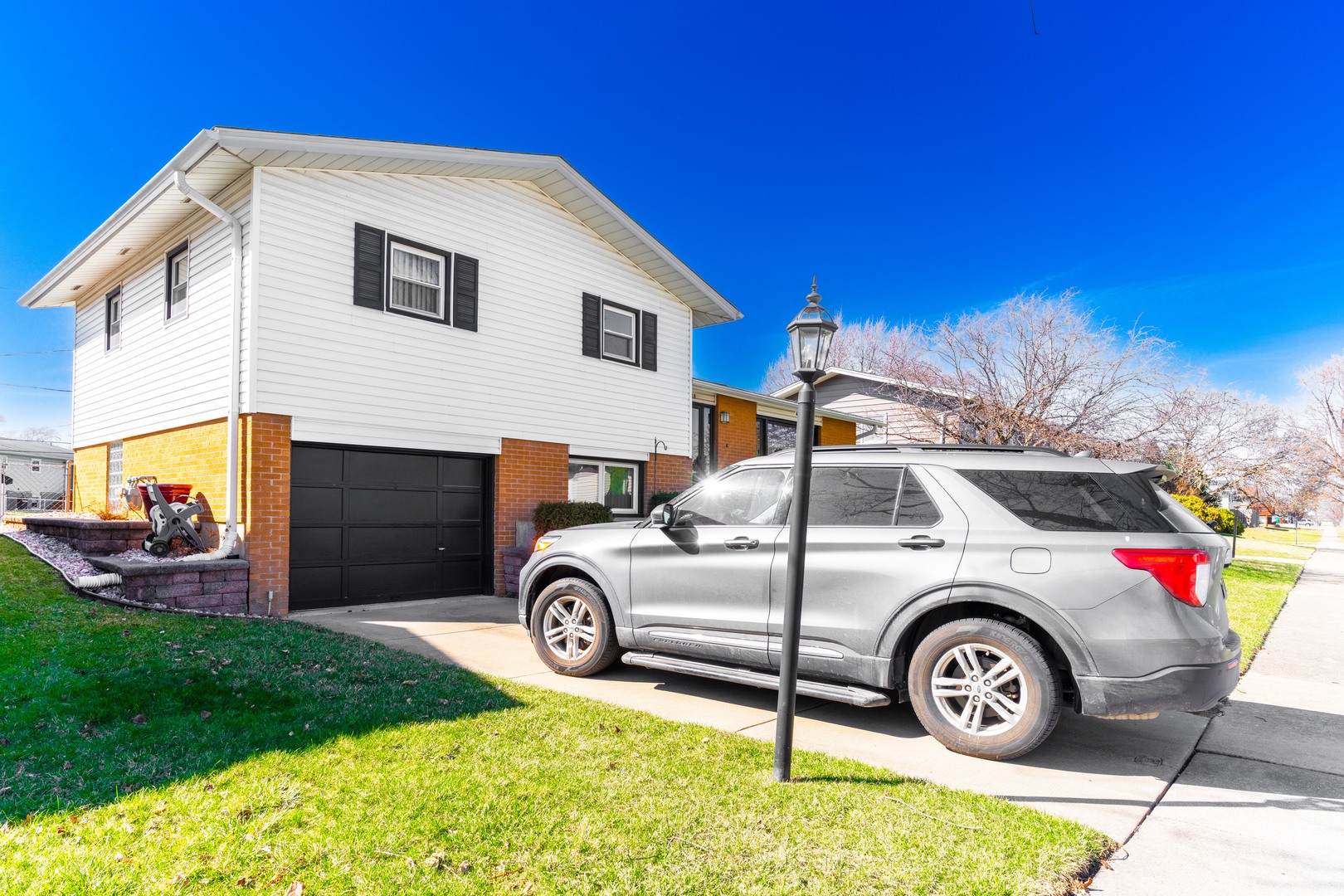 15414 Las Flores Lane, Oak Forest, IL 60452