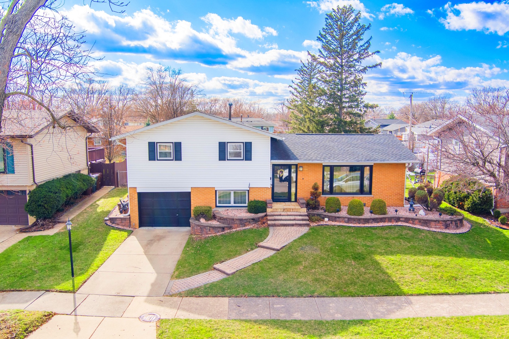 15414 Las Flores Lane, Oak Forest, IL 60452