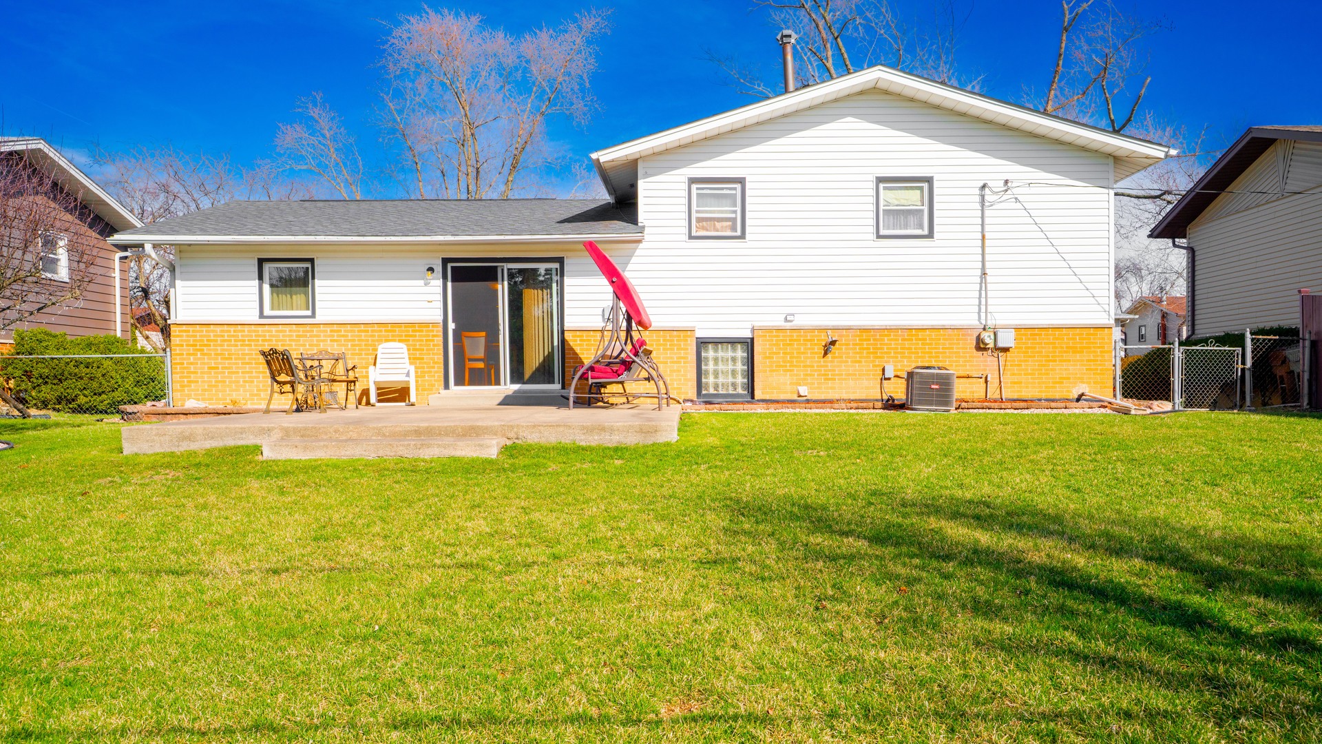 15414 Las Flores Lane, Oak Forest, IL 60452