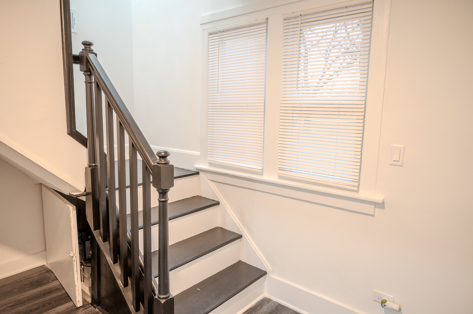 15915 Cottage Grove Avenue, South Holland, IL 60473