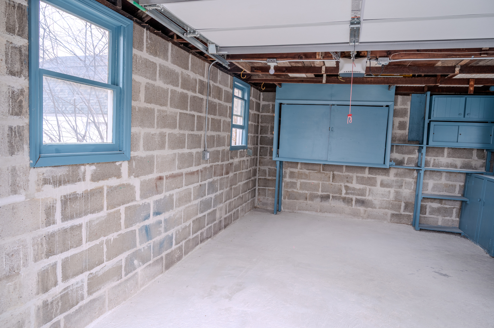 15915 Cottage Grove Avenue, South Holland, IL 60473