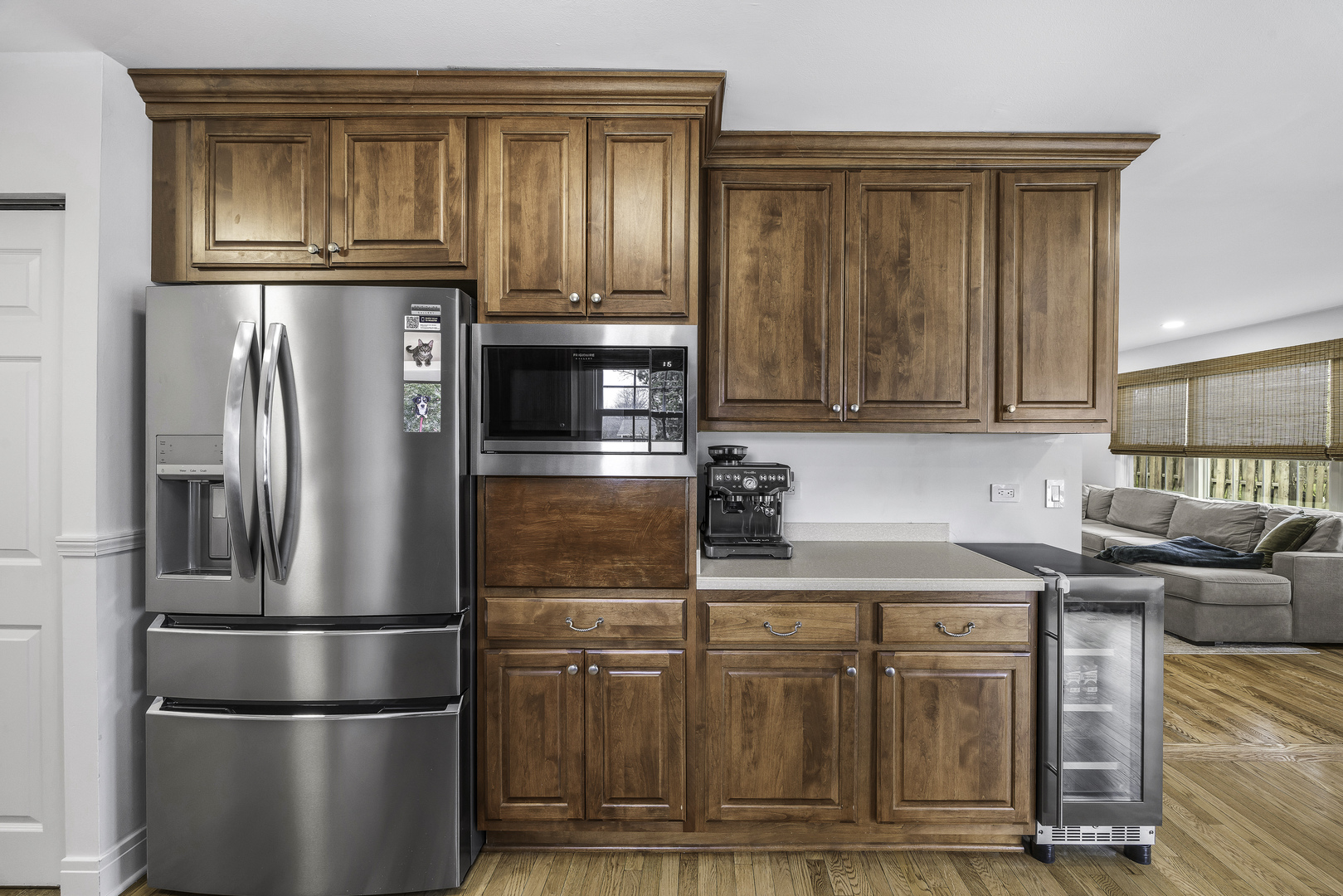 904 W Lynnwood Avenue, Arlington Heights, IL 60004