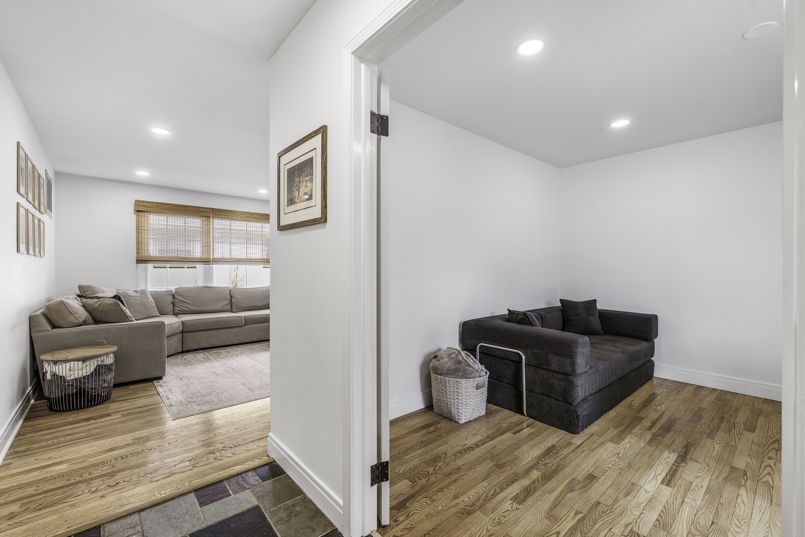 904 W Lynnwood Avenue, Arlington Heights, IL 60004