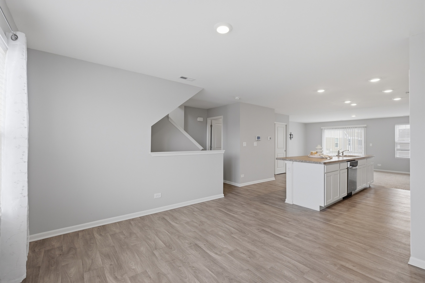 217 Goldenrod Drive, Elgin, IL 60124