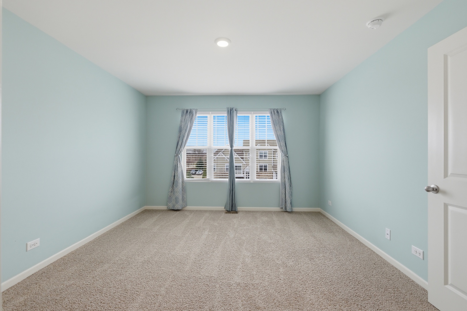 217 Goldenrod Drive, Elgin, IL 60124