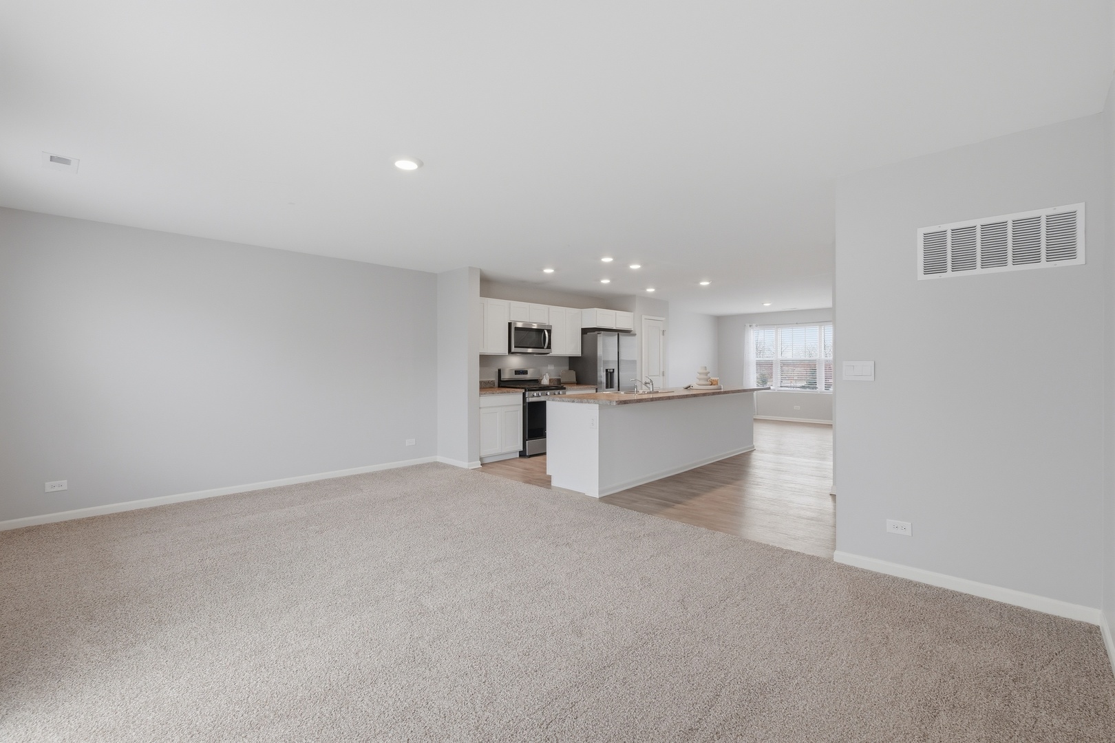 217 Goldenrod Drive, Elgin, IL 60124