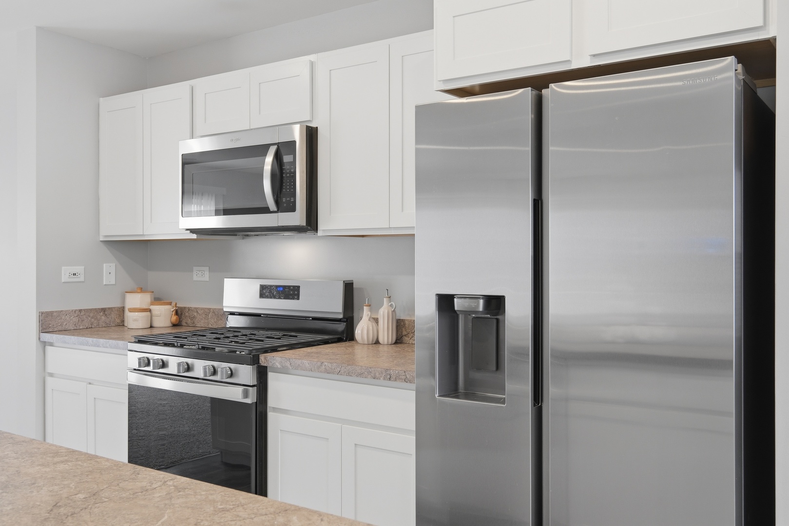 217 Goldenrod Drive, Elgin, IL 60124