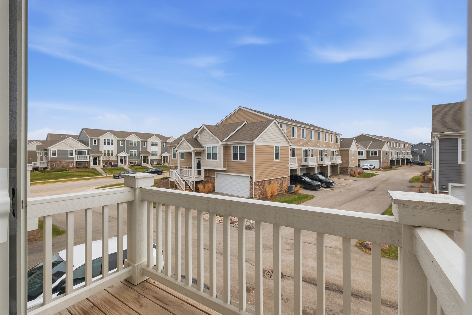 217 Goldenrod Drive, Elgin, IL 60124