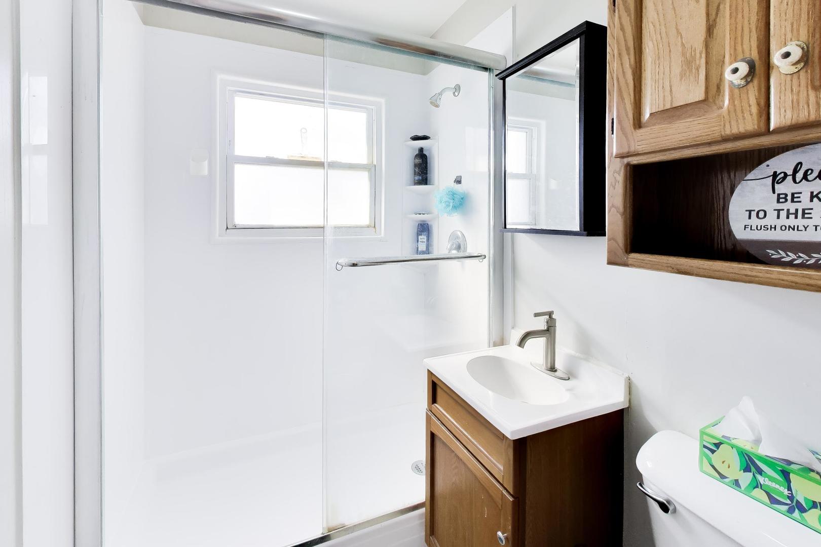 2N135 Bloomingdale Road, Glen Ellyn, IL 60139