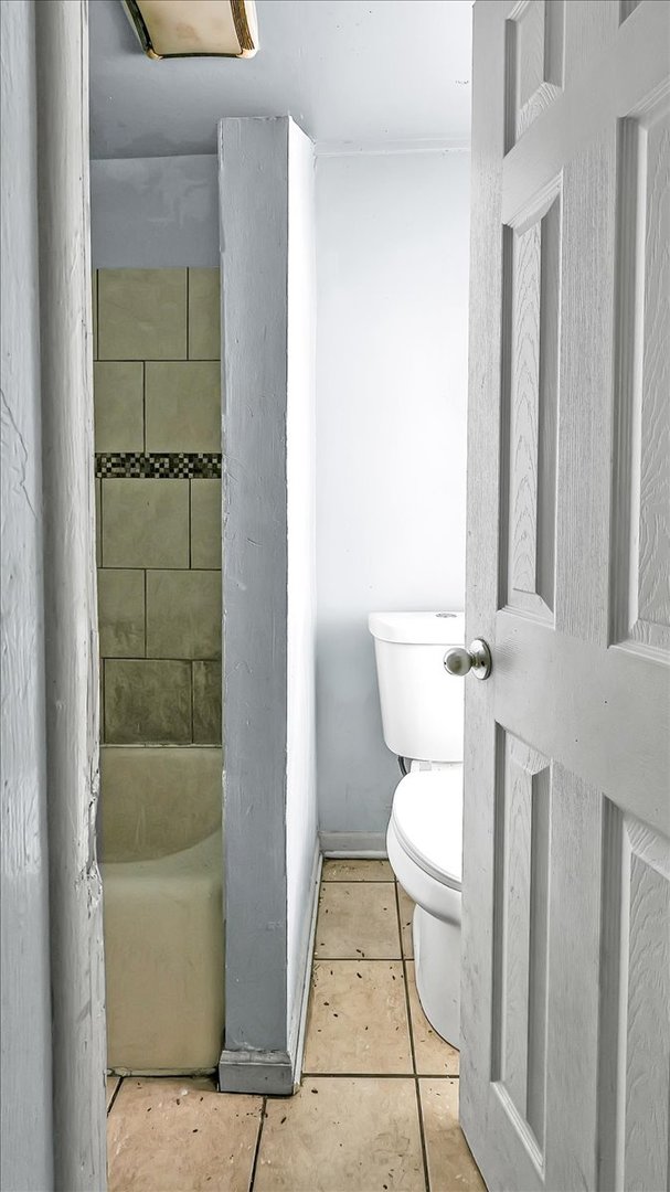 1048 W 104th Place, Chicago, IL 60643