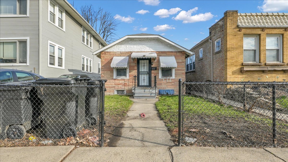 1048 W 104th Place, Chicago, IL 60643