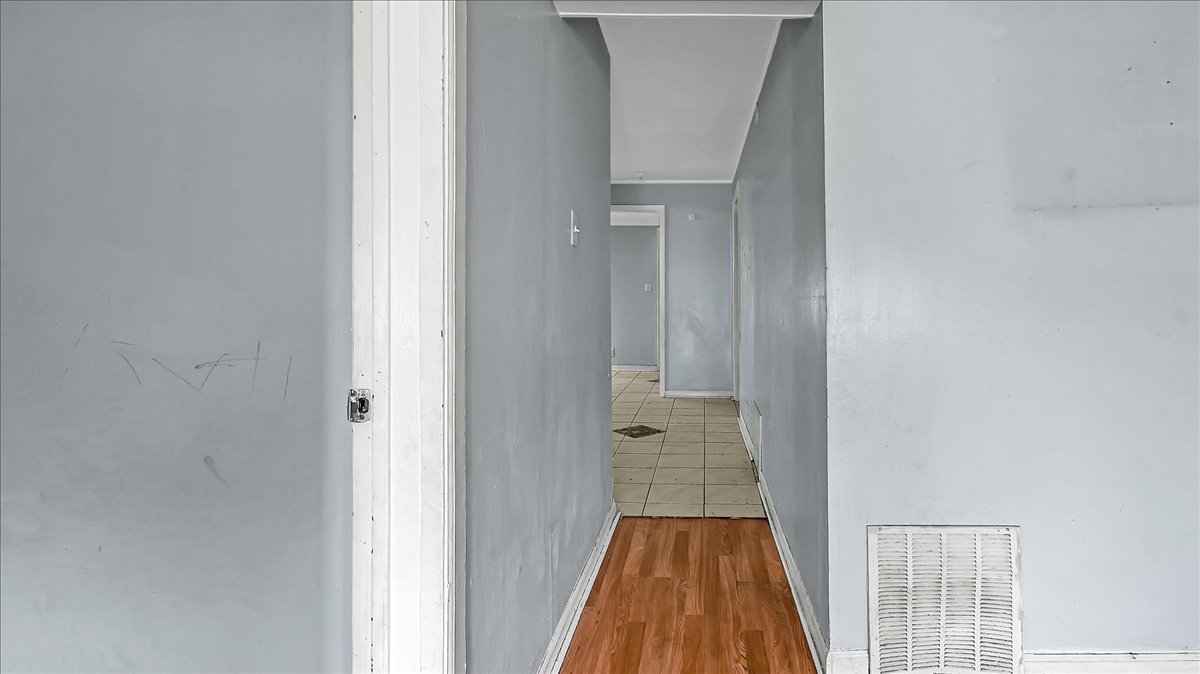 1048 W 104th Place, Chicago, IL 60643