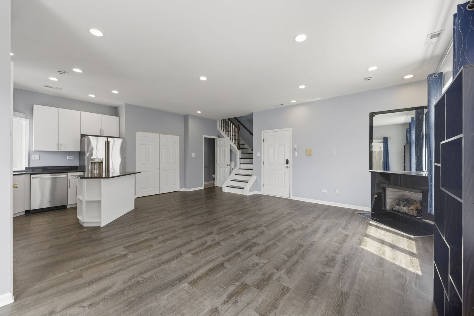 1016 N Marshfield Avenue #4, Chicago, IL 60622