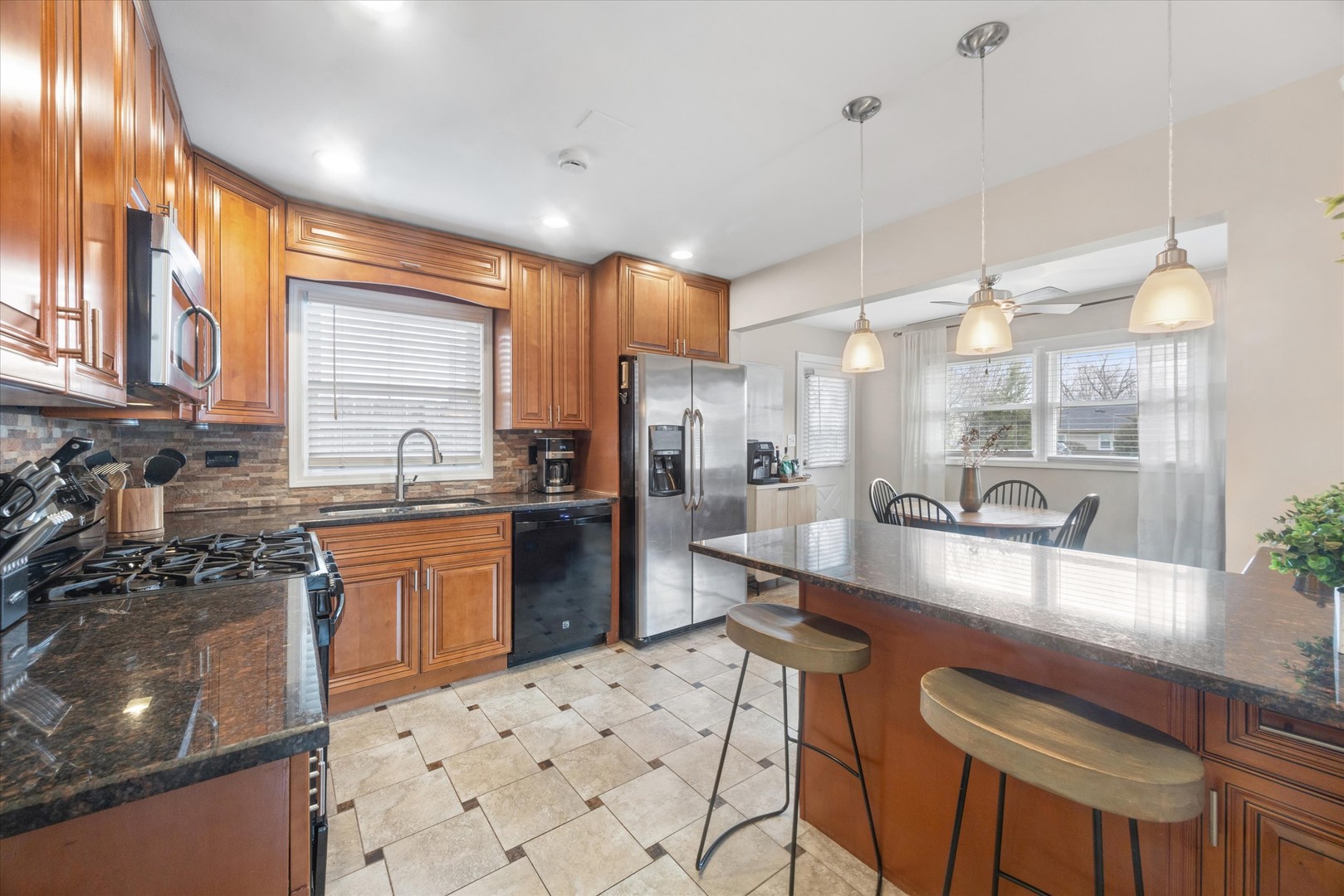 4012 Liberty Boulevard, Westmont, IL 60559