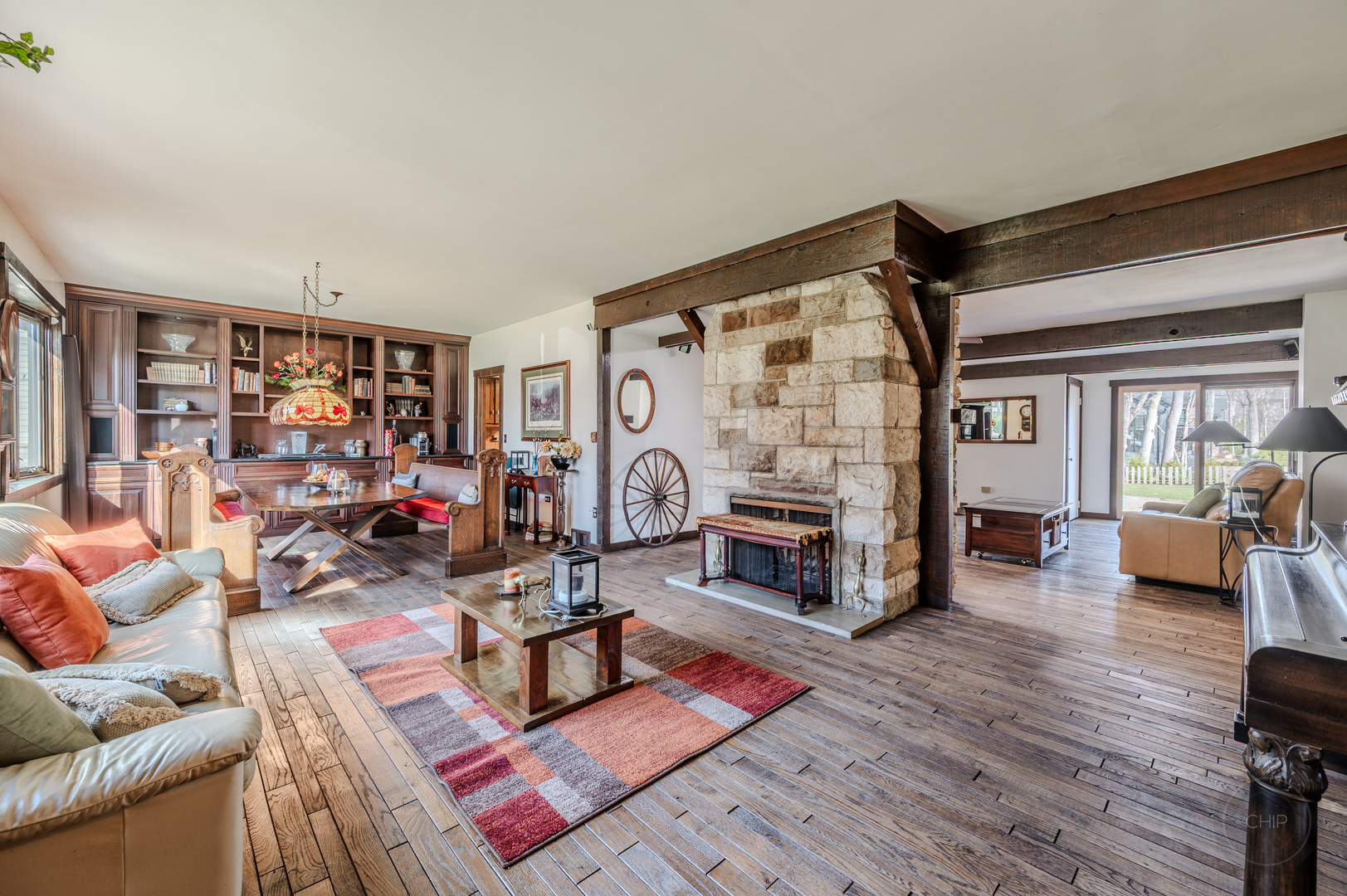 731 E Gartner Road, Naperville, IL 60540