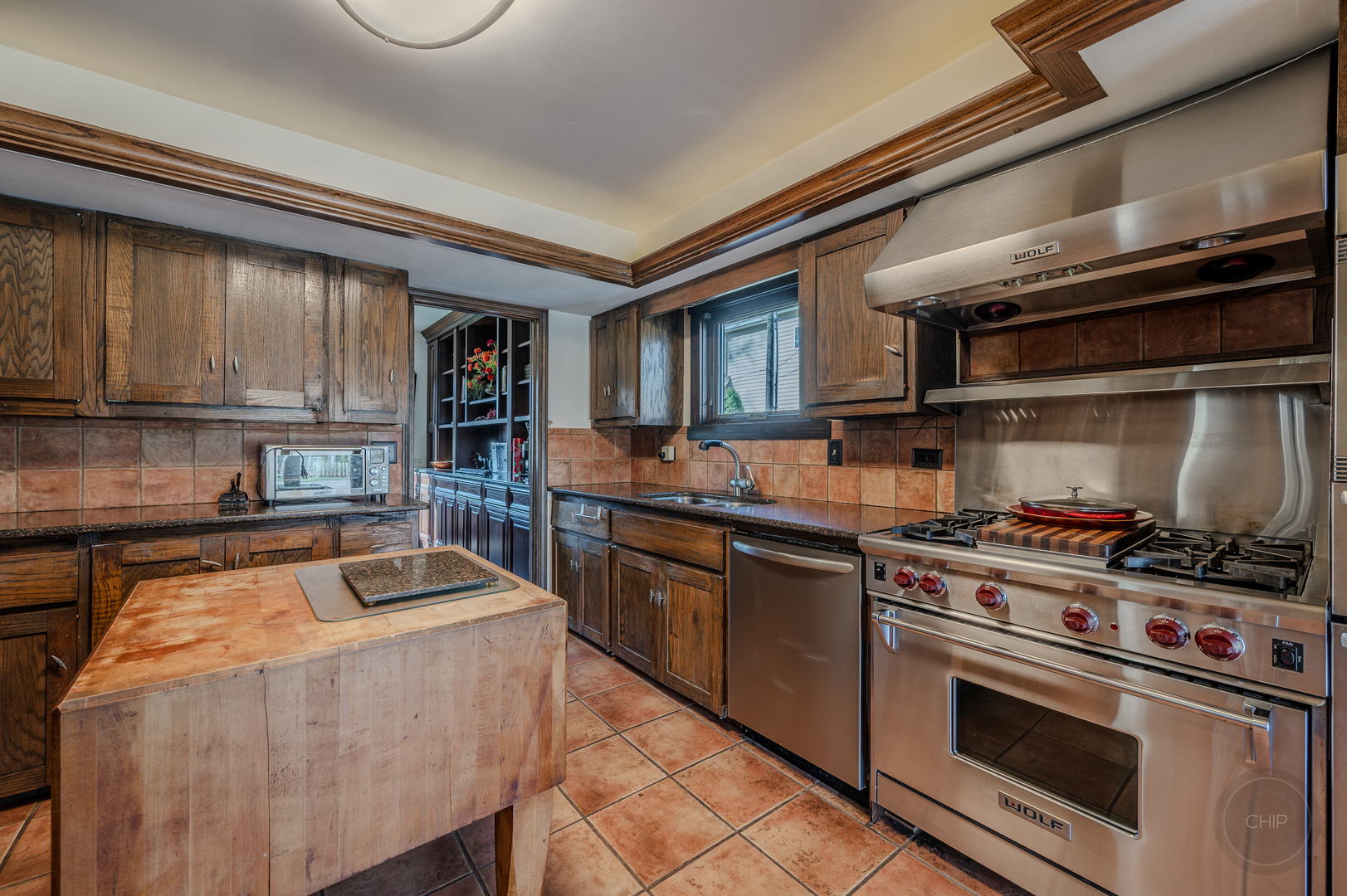 731 E Gartner Road, Naperville, IL 60540