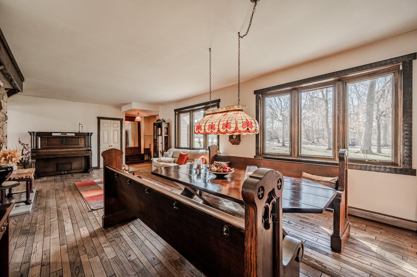 731 E Gartner Road, Naperville, IL 60540