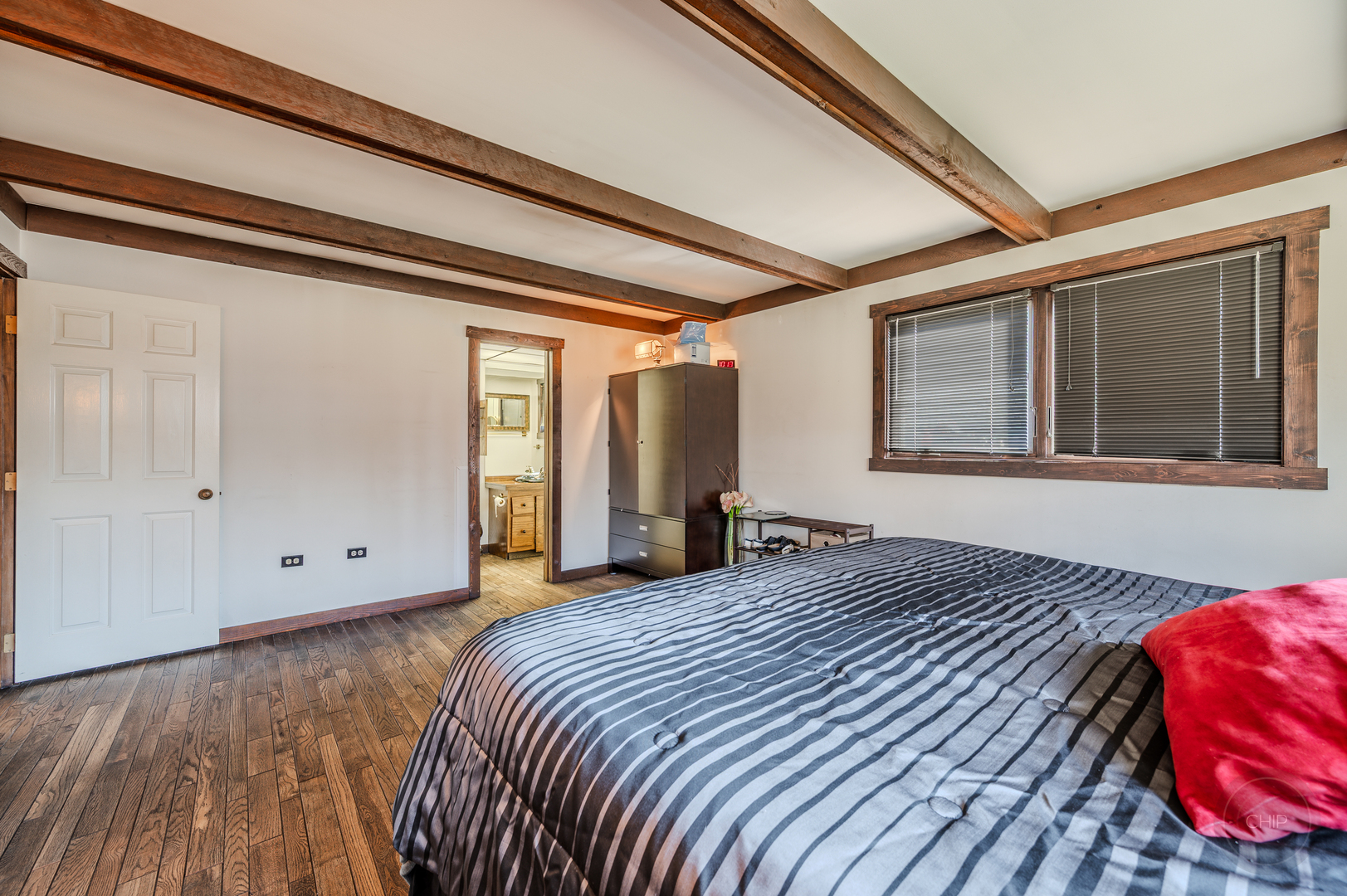 731 E Gartner Road, Naperville, IL 60540