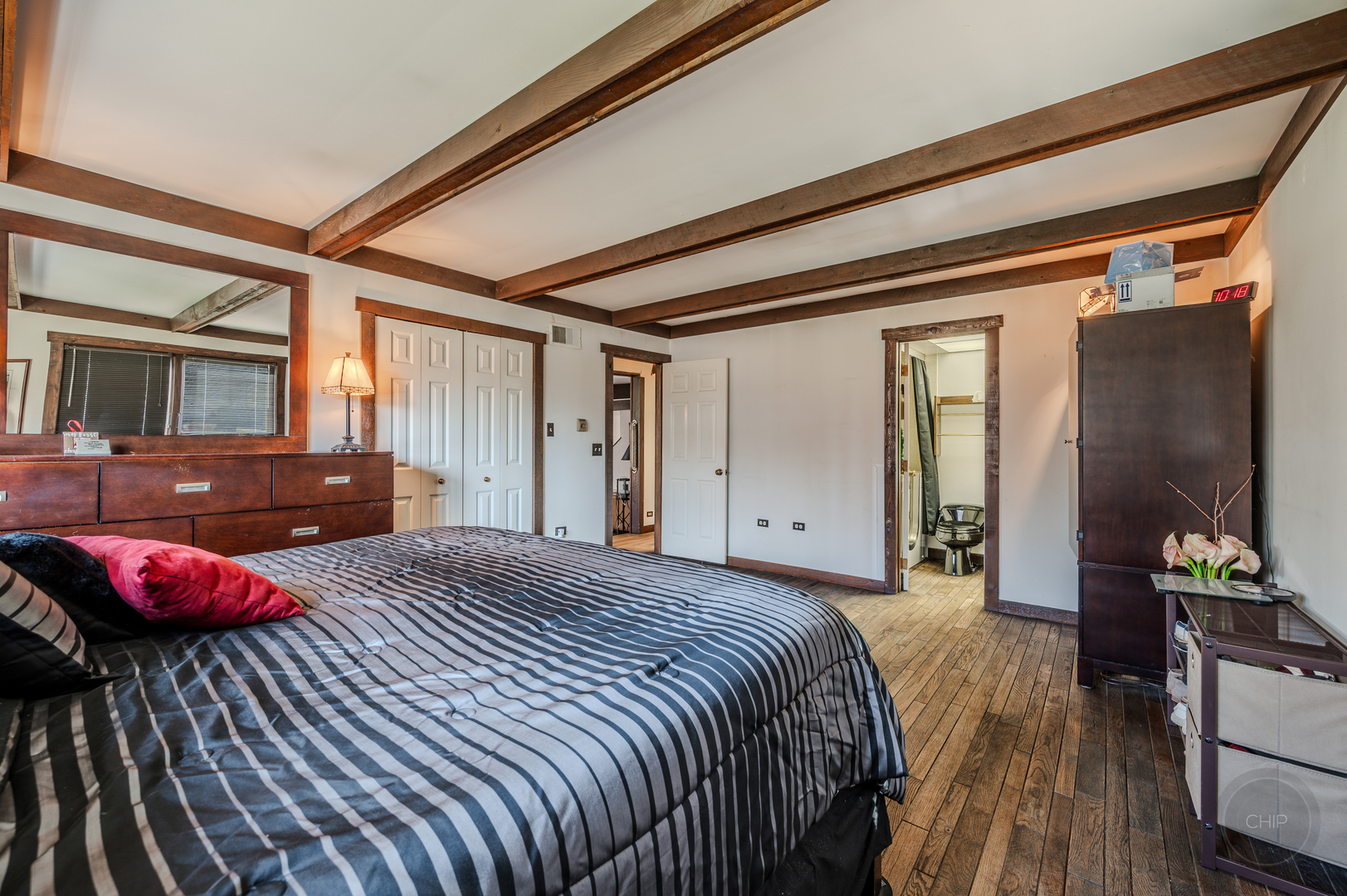 731 E Gartner Road, Naperville, IL 60540