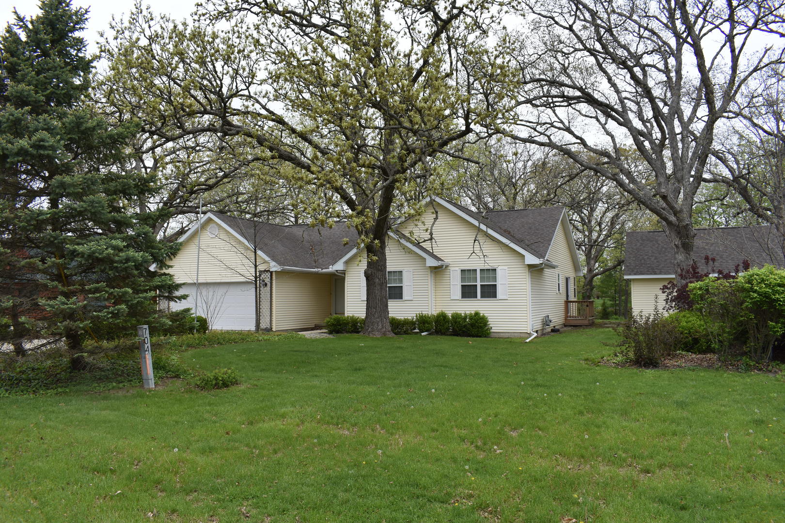 106 Chickasaw Lane, Loda, IL 60948