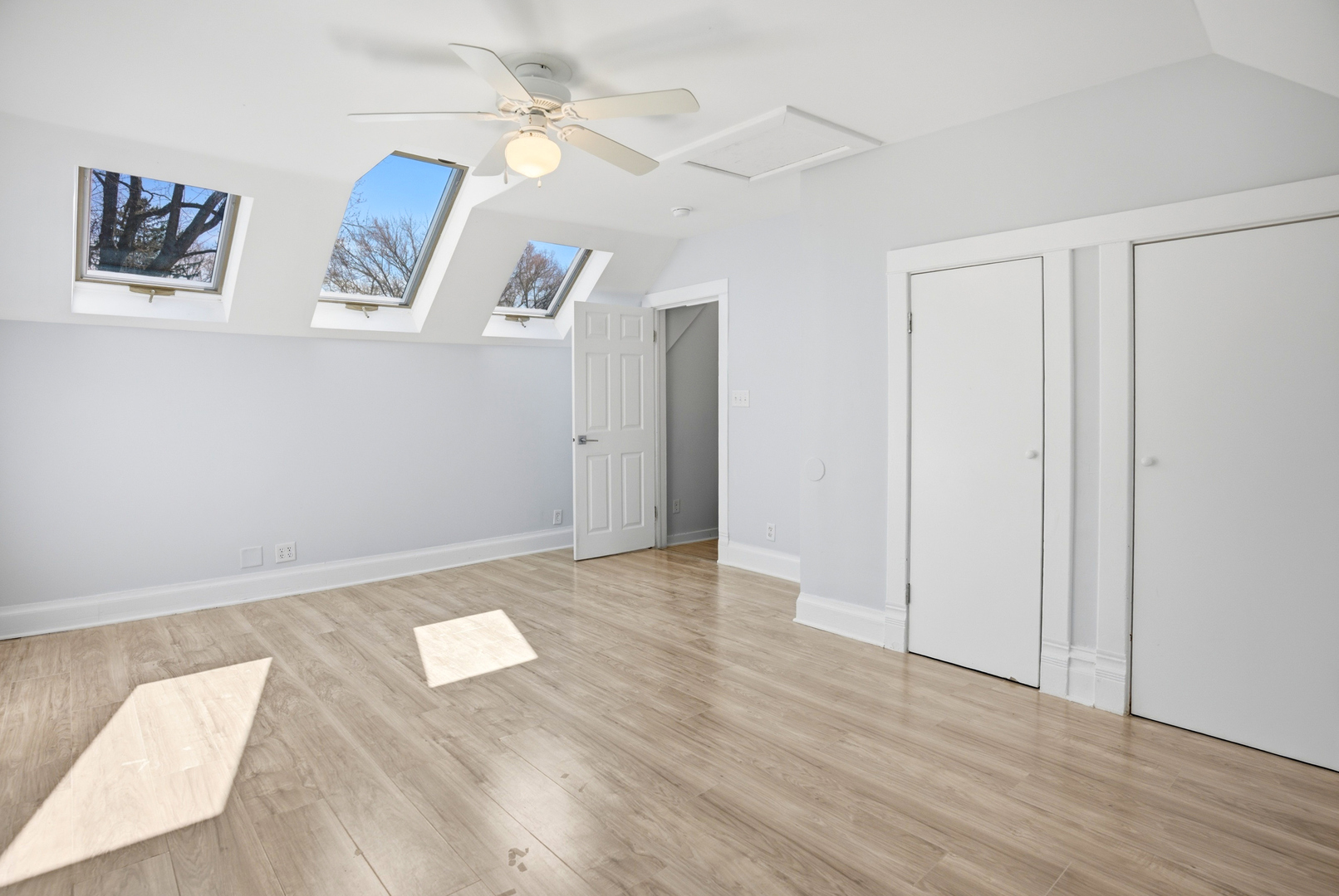 3114 Enoch Avenue, Zion, IL 60099